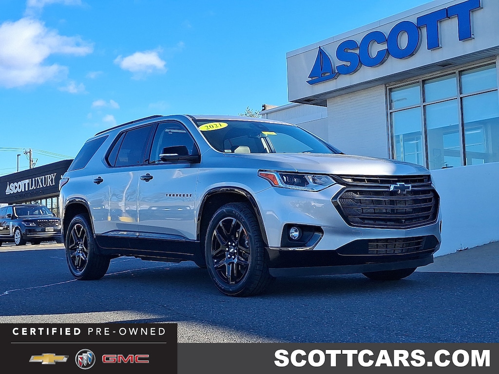 Used 2021 Chevrolet Traverse Premier SUV
