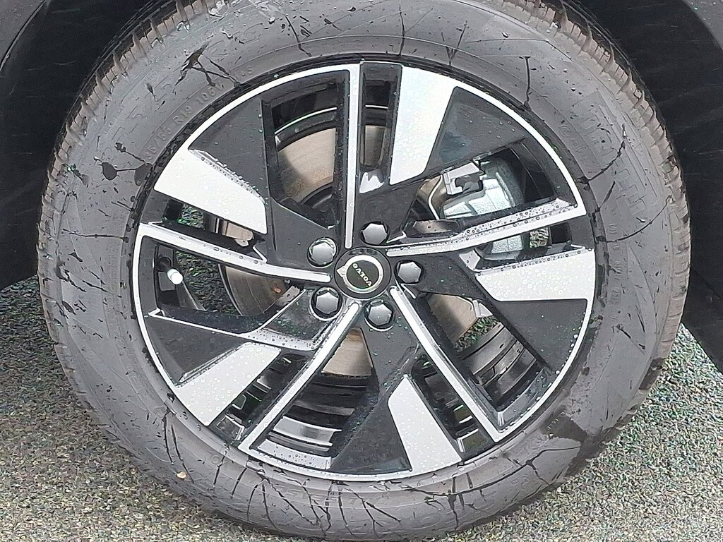 New 2026 Volvo XC60 B5 Plus SUV