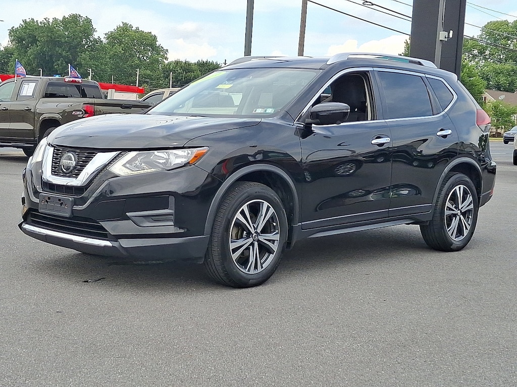 Used 2019 Nissan Rogue SV SUV