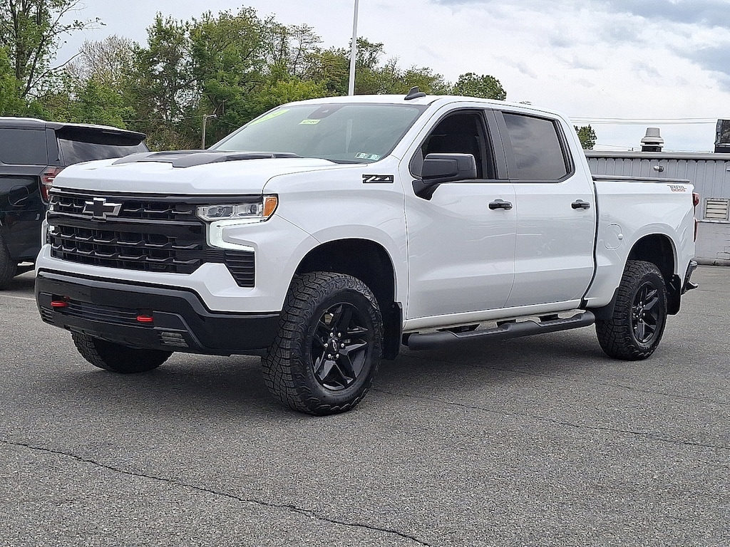 Used 2024 Chevrolet Silverado 1500 LT Trail Boss Truck Crew Cab