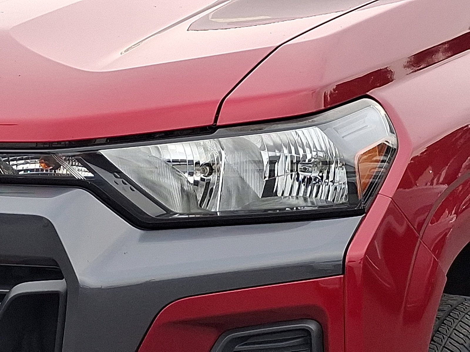 2023 Chevrolet Colorado LT - Photo 10