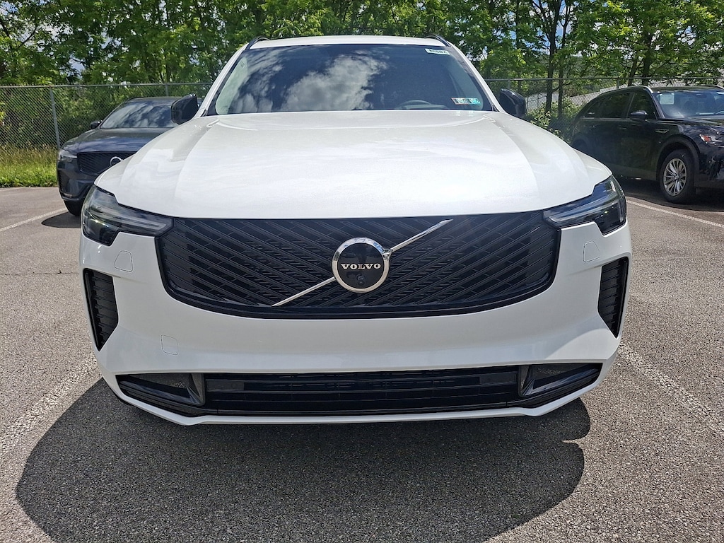 New 2026 Volvo XC90 B6 Ultra Dark Theme 6-Seater SUV