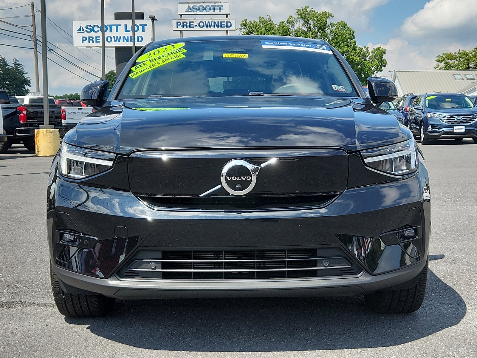 Used 2023 Volvo C40 Plus with VIN YV4ED3GL6P2034113 for sale in Allentown, PA