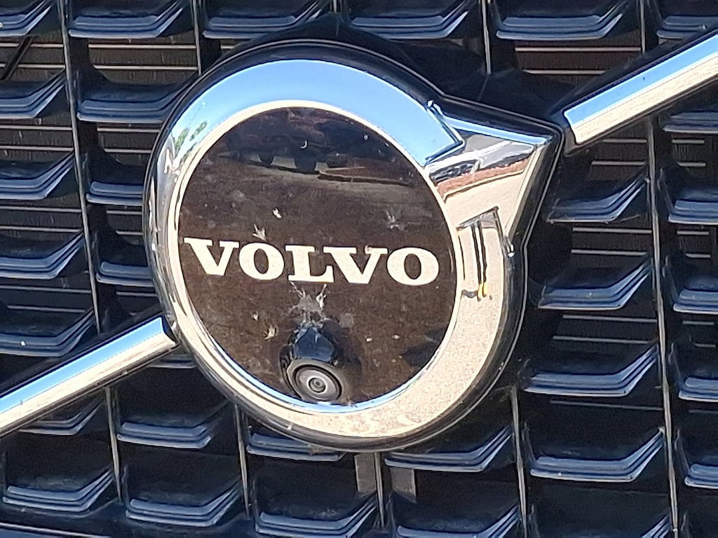 Used 2024 Volvo XC60 B5 Ultimate Dark SUV