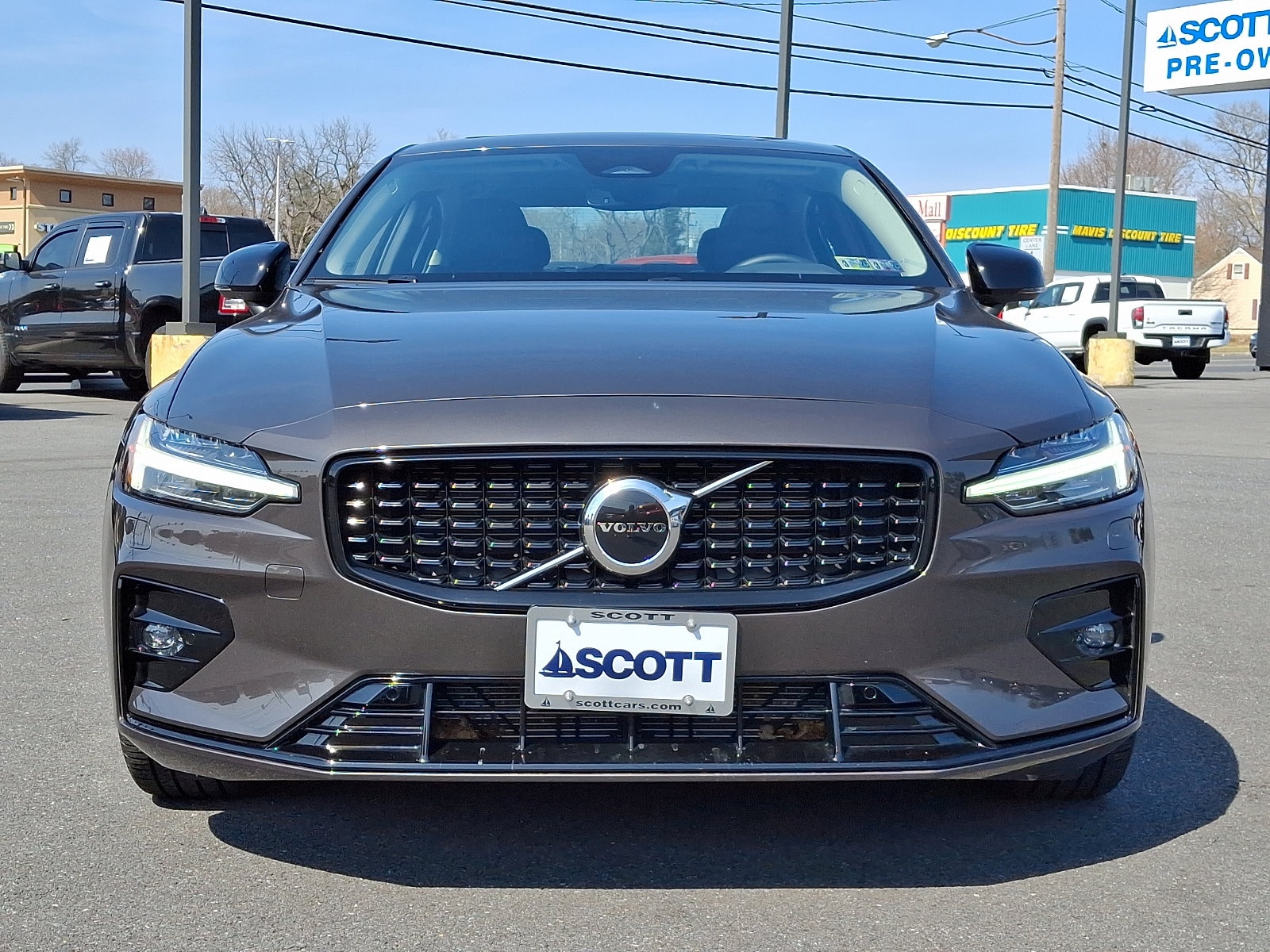Certified 2025 Volvo S60 Core with VIN 7JRL12GJ9SG365924 for sale in Allentown, PA