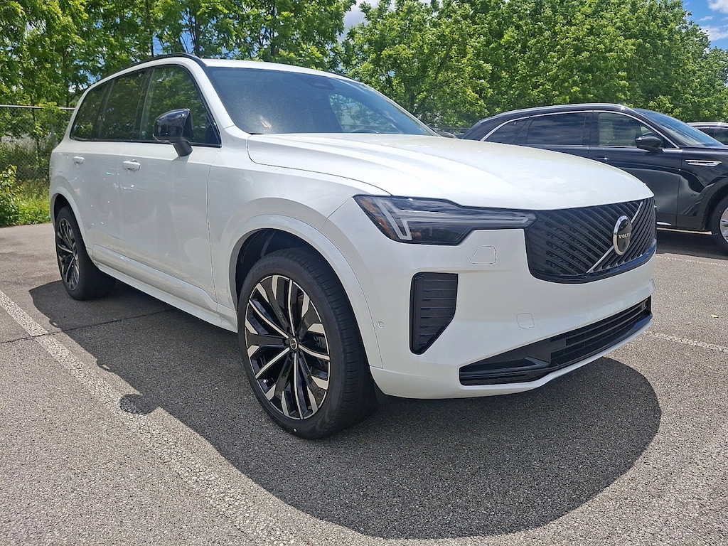New 2026 Volvo XC90 B6 Ultra Dark Theme 6-Seater SUV