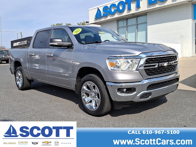 2022 Ram 1500 Big Horn/Lone Star Truck Crew Cab