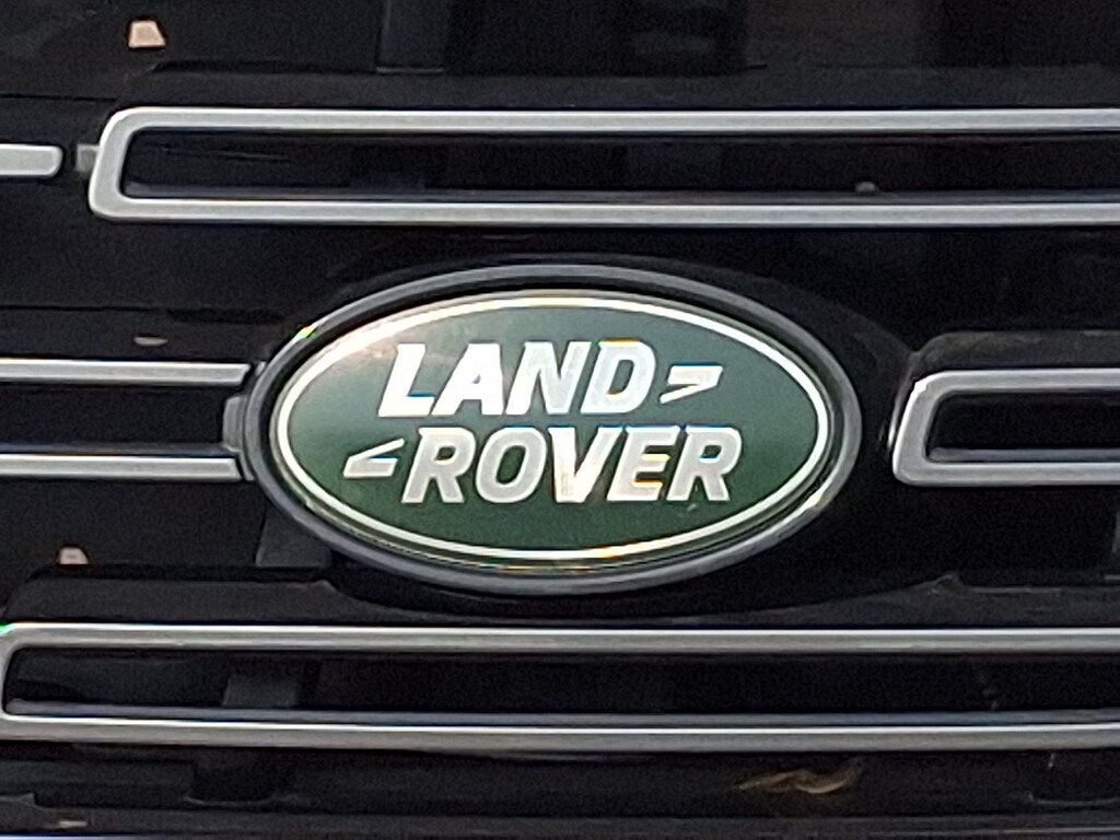 Used 2024 Land Rover Range Rover P400 SE SUV