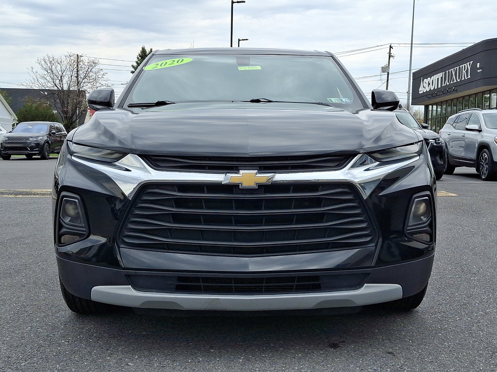 Used 2020 Chevrolet Blazer 2LT with VIN 3GNKBCRS9LS585965 for sale in Allentown, PA