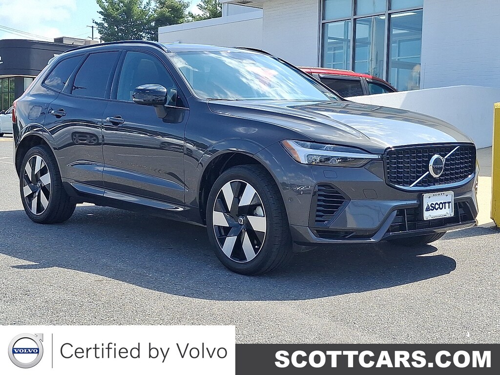 Certified 2024 Volvo XC60 plug-in hybrid T8 Ultimate Dark SUV