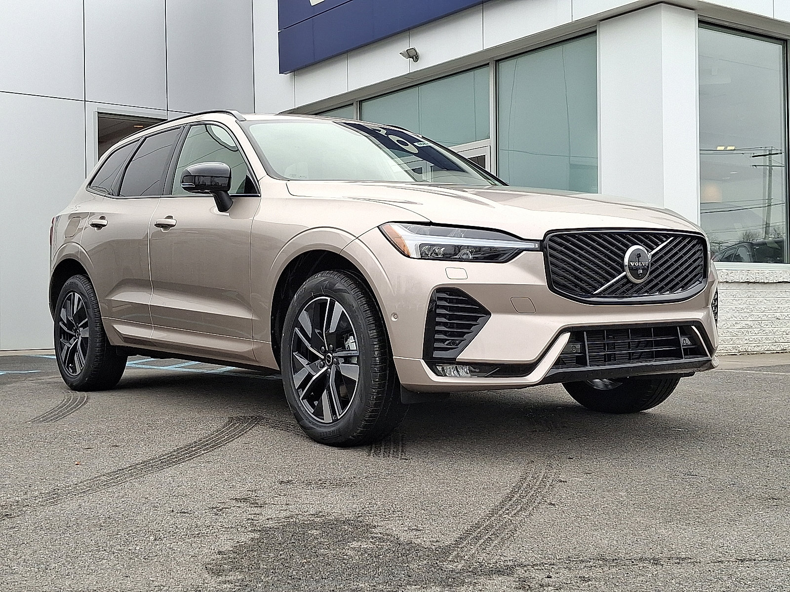 New Volvo XC60 | Scott Volvo Cars Allentown