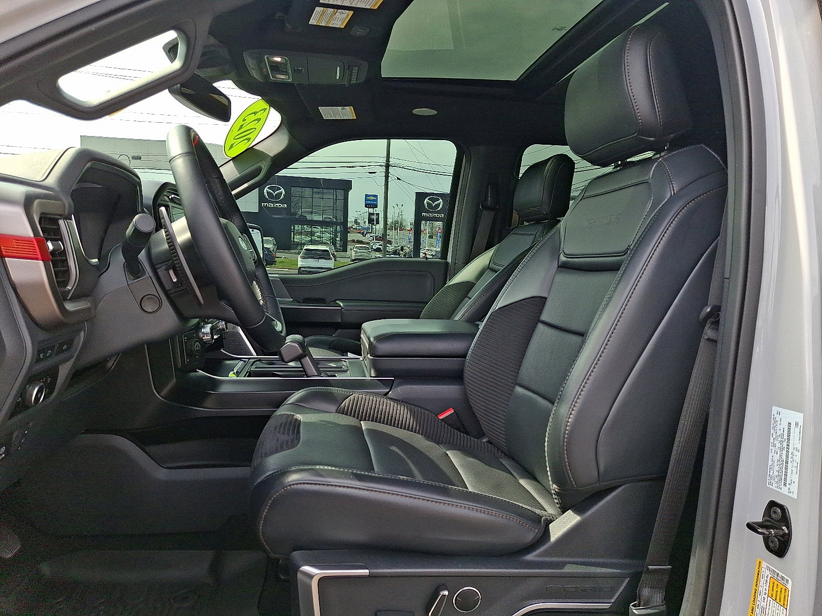 2023 Ford F-150 Raptor - Photo 13