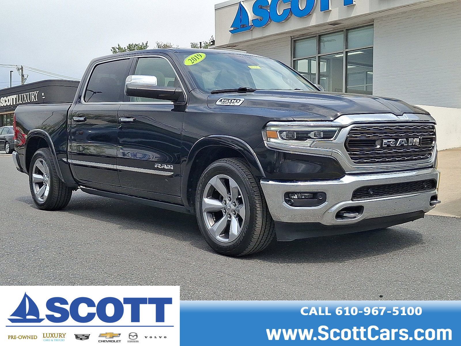 2019 RAM 1500 Limited 4x4 Crew Cab 5'7's photo