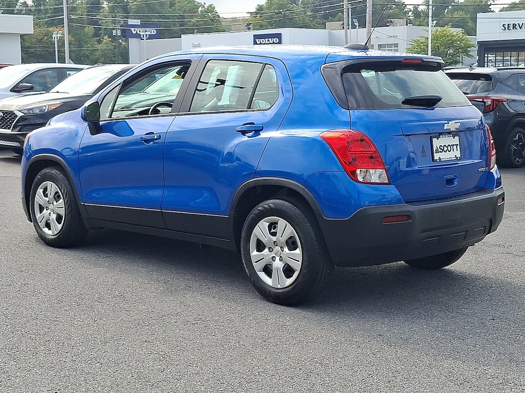 Used 2016 Chevrolet Trax LS SUV