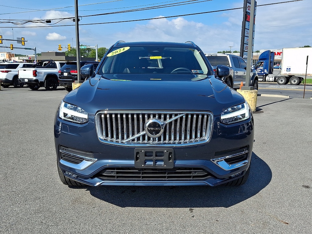 Certified 2024 Volvo XC90 B6 Ultimate Bright 6-Seater SUV
