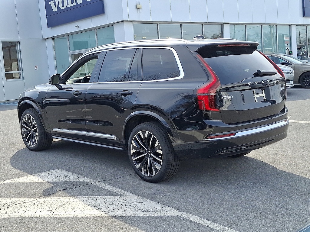 New 2026 Volvo XC90 B5 Plus 7-Seater SUV