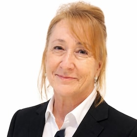 Staff member Debbie  Pape from ID_0d5624