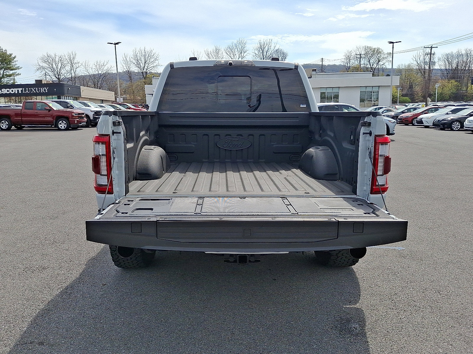 2023 Ford F-150 Raptor - Photo 27