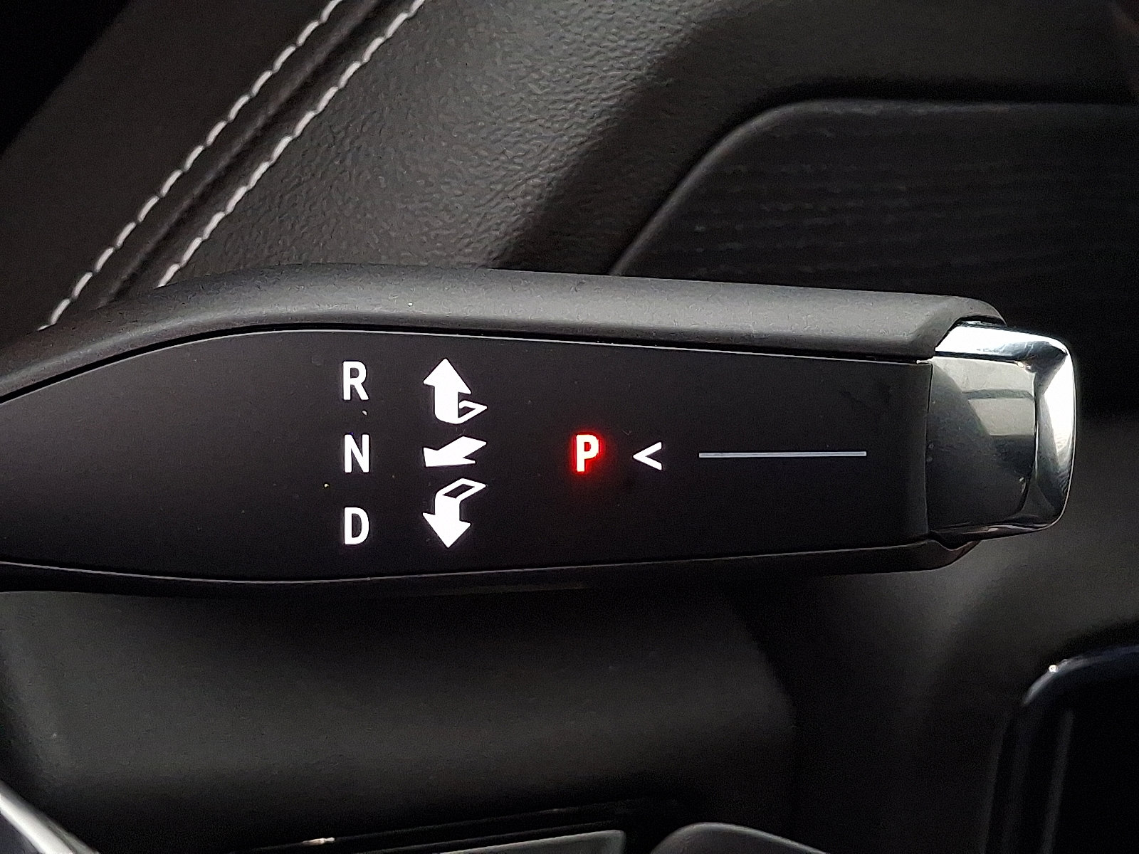 2025 GMC Yukon AT4 Ultimate - Photo 19