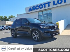 2021 Volvo XC40 T5 R-Design SUV