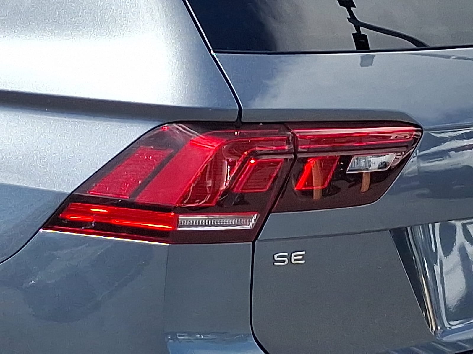 2024 Volkswagen Tiguan SE - Photo 10
