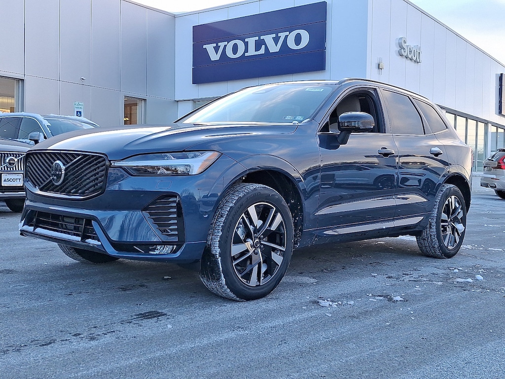 New 2026 Volvo XC60 B5 Plus SUV