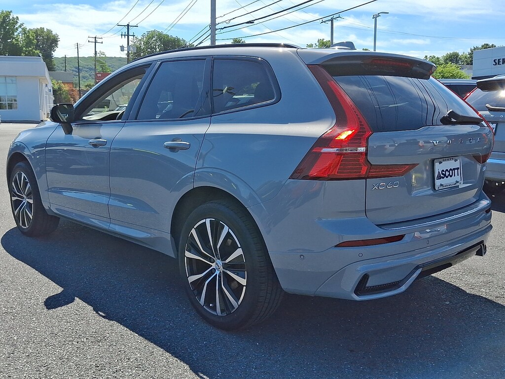 Certified 2024 Volvo XC60 B5 Ultimate Dark SUV