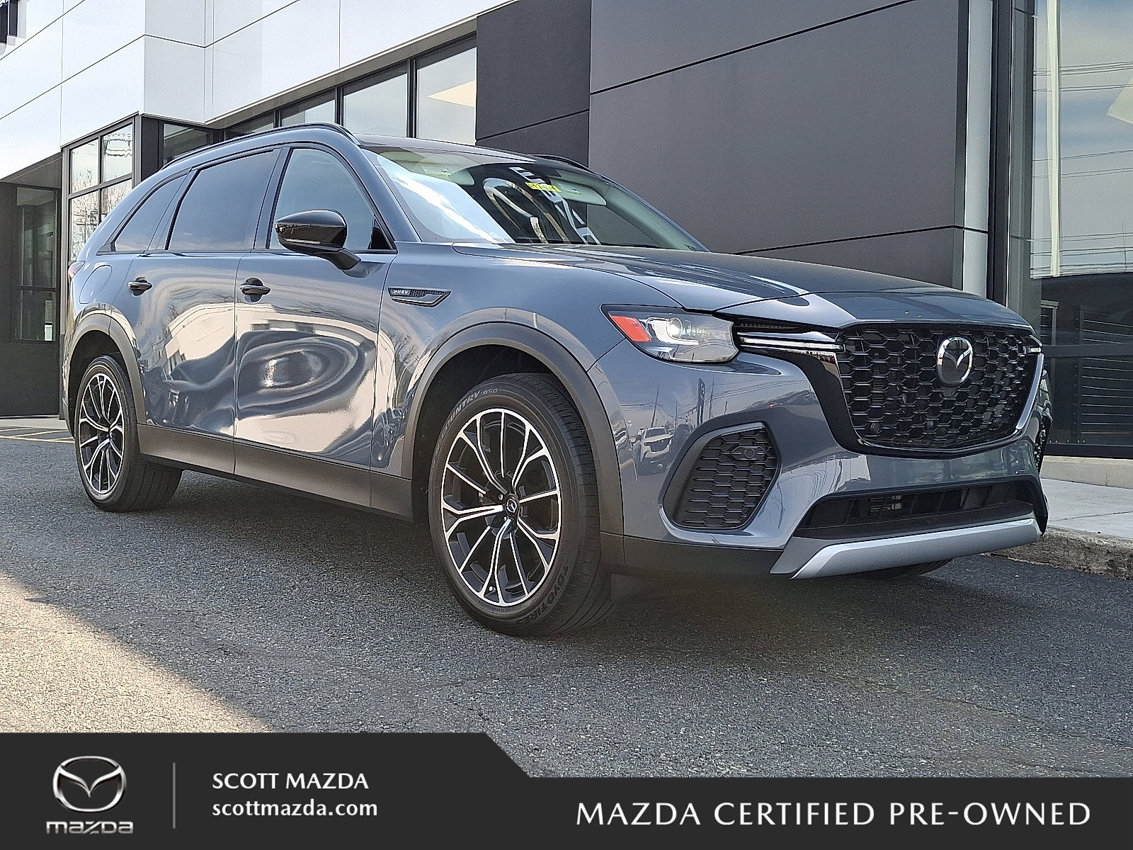 2025 Mazda CX-70 PHEV Premium Package's photo