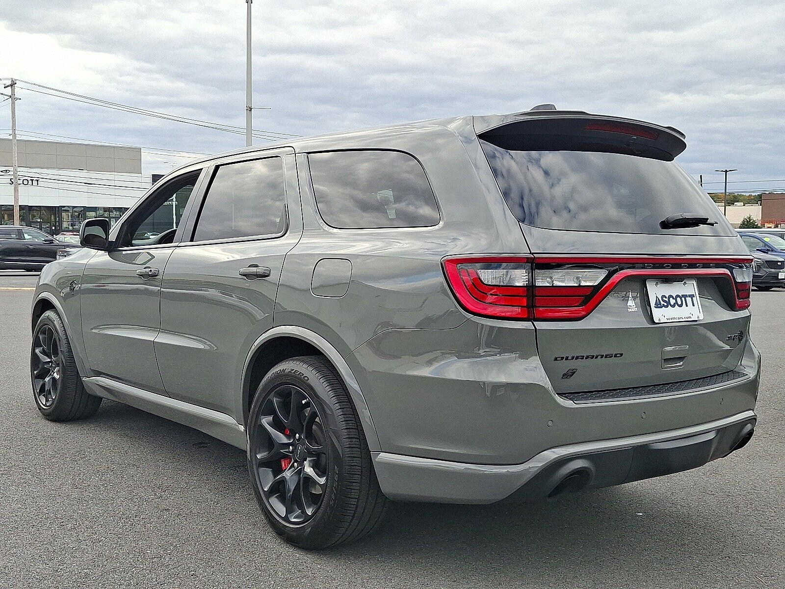 2023 Dodge Durango SRT Hellcat Premium photo 2
