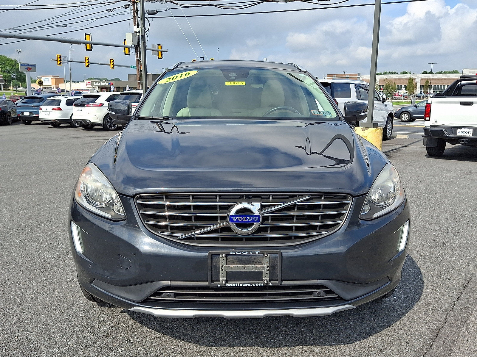 Used 2016 Volvo XC60 Premier with VIN YV4612RK6G2858706 for sale in Allentown, PA