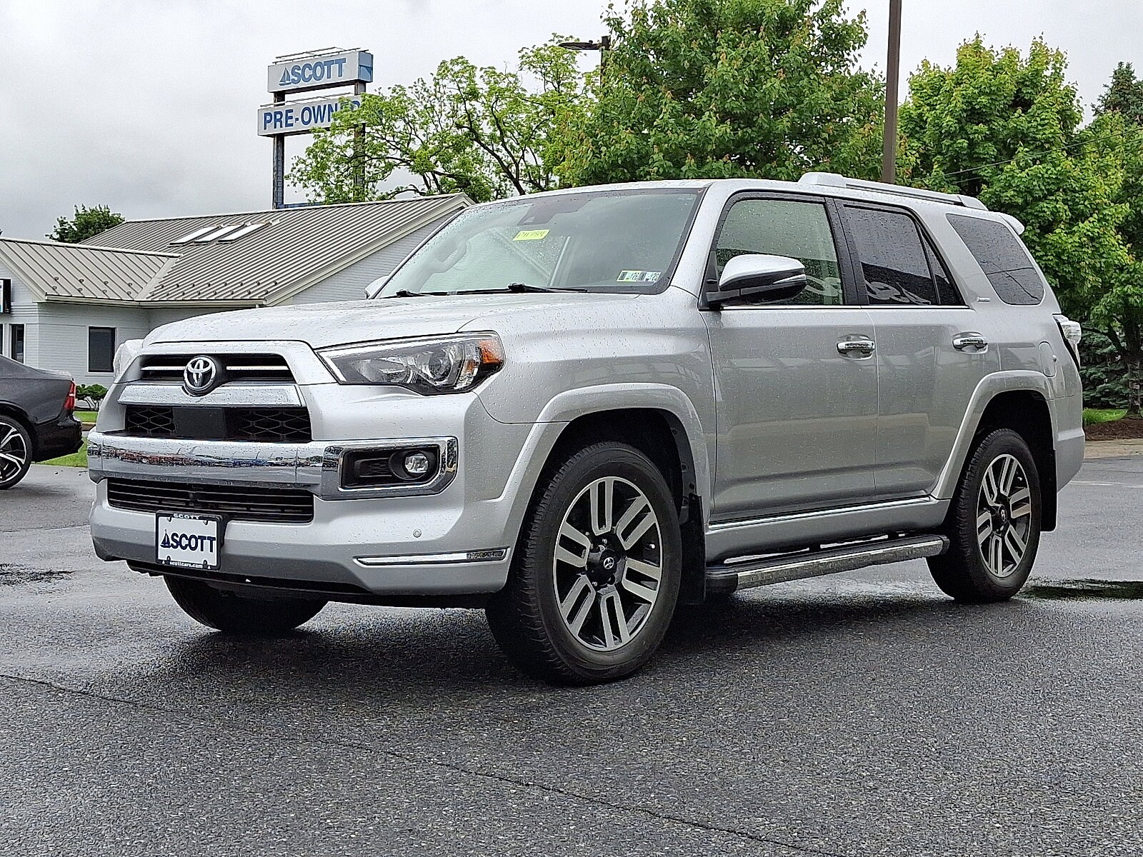 2023 Toyota 4Runner Limited photo 3