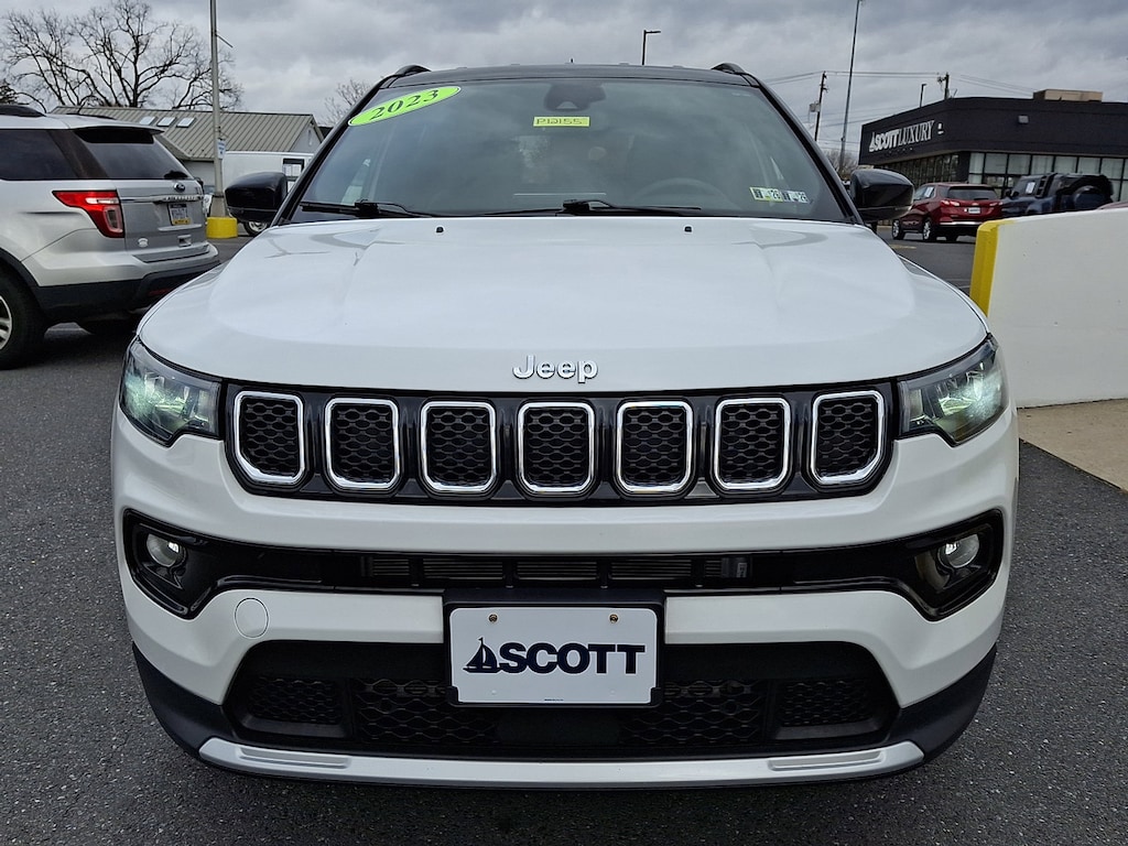 Used 2023 Jeep Compass Limited SUV