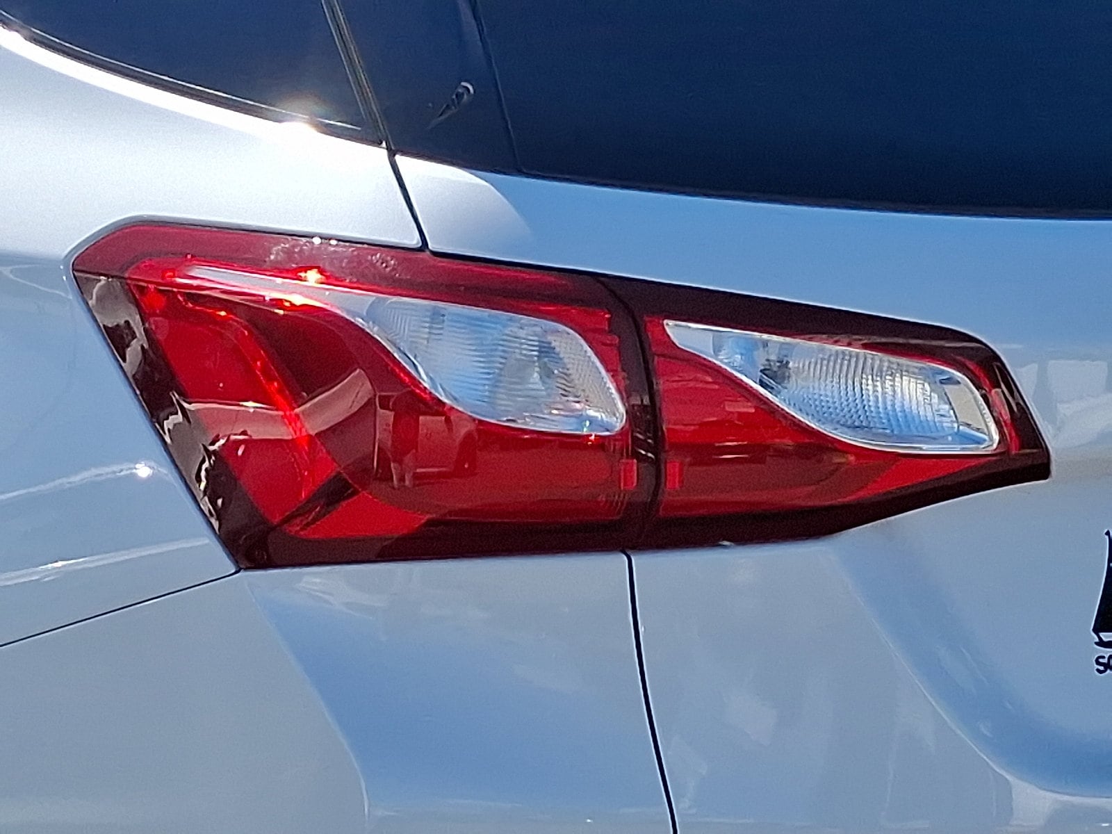 2019 Chevrolet Equinox Premier - Photo 9