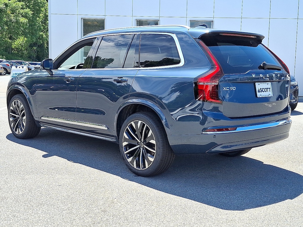 New 2026 Volvo XC90 B6 Plus 7-Seater SUV