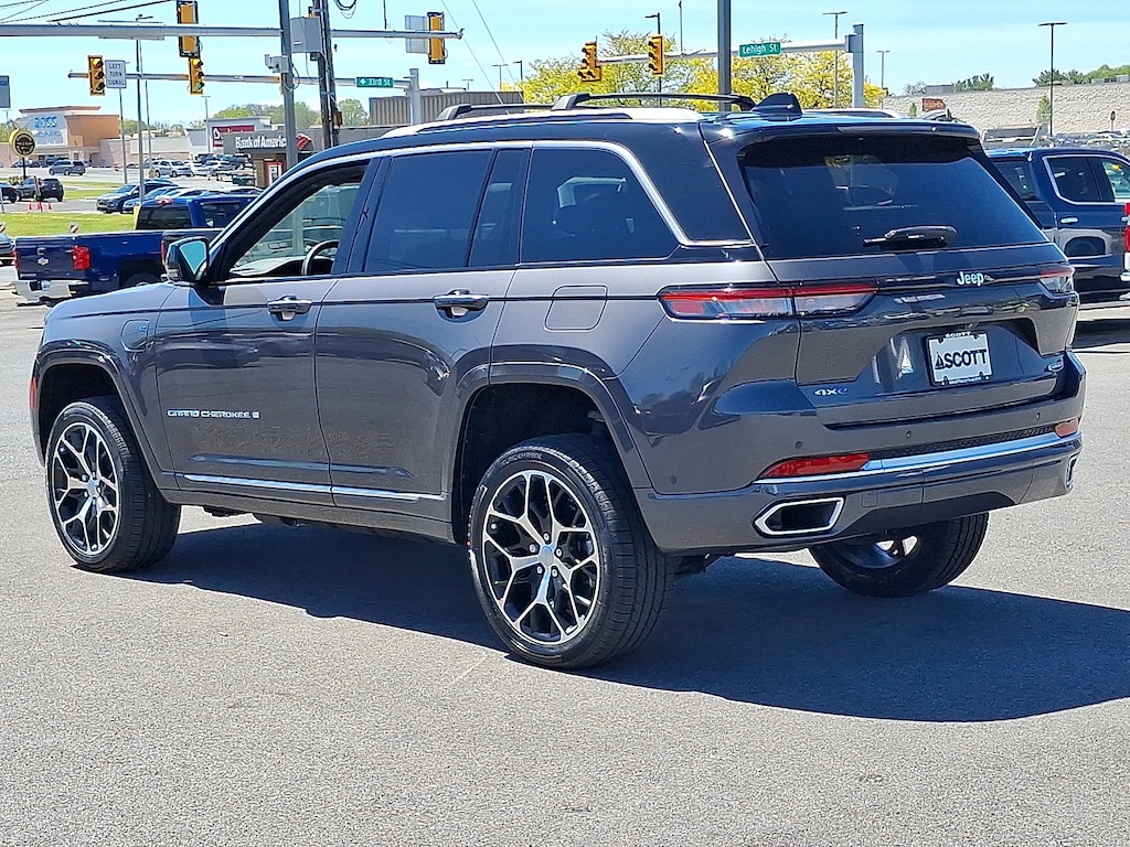 Used 2022 Jeep Grand Cherokee 4xe Summit SUV