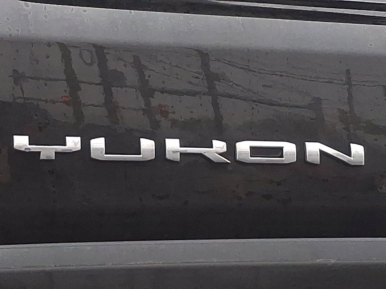 2025 GMC Yukon AT4 Ultimate - Photo 30