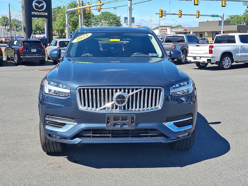 Certified 2025 Volvo XC90 B6 Plus 7-Seater SUV