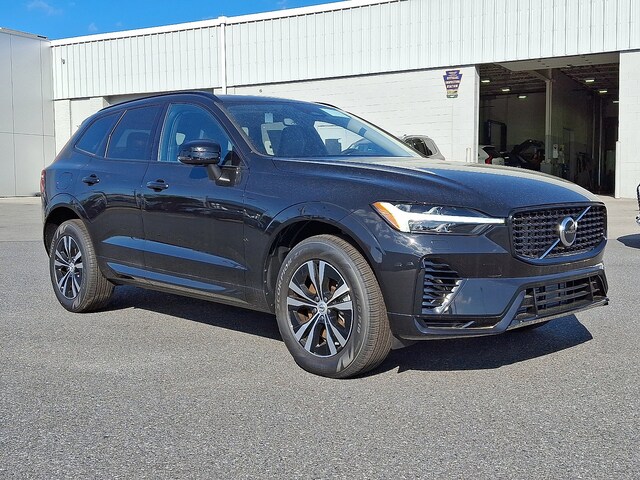 2025 Volvo XC60 plug-in hybrid T8 Core AWD SUV