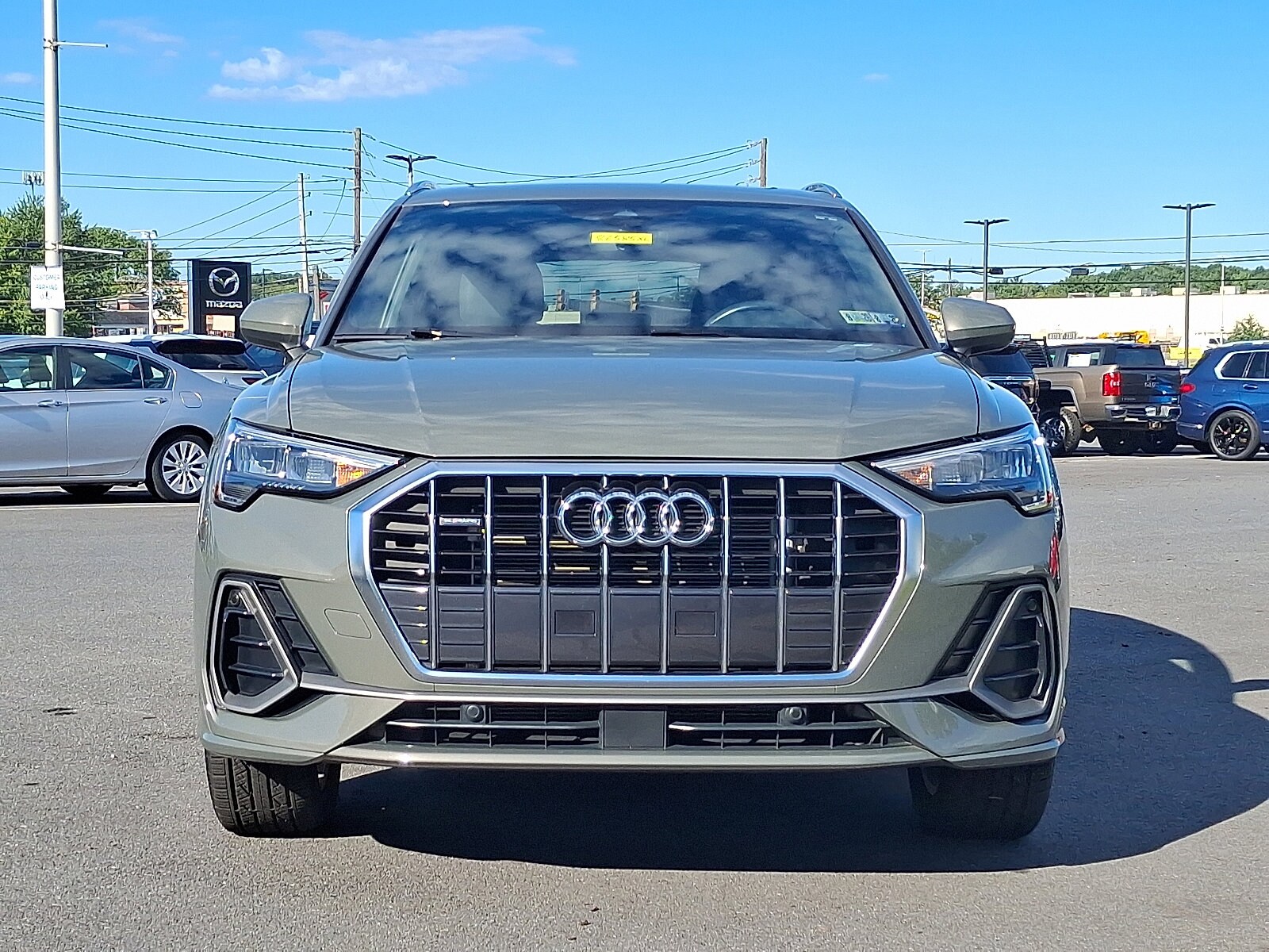 2022 Audi Q3 45 TFSI S line Premium photo 2