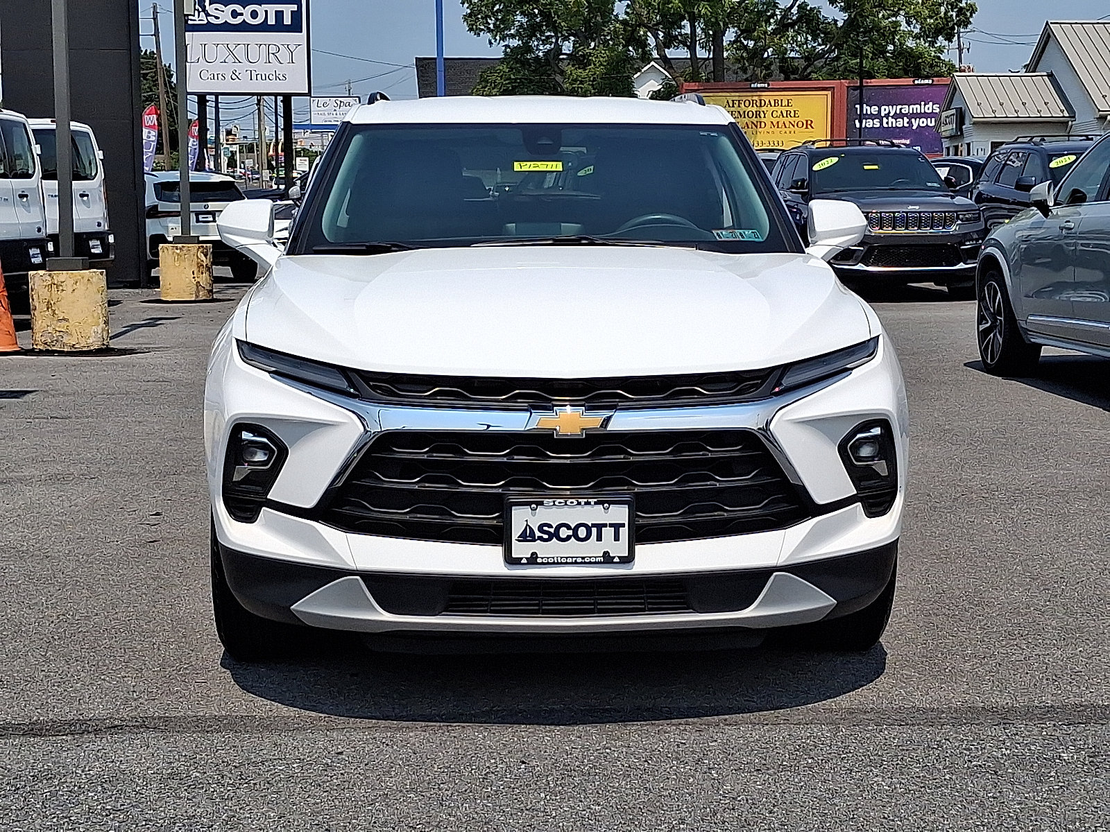 2023 Chevrolet Blazer 2LT - Photo 2