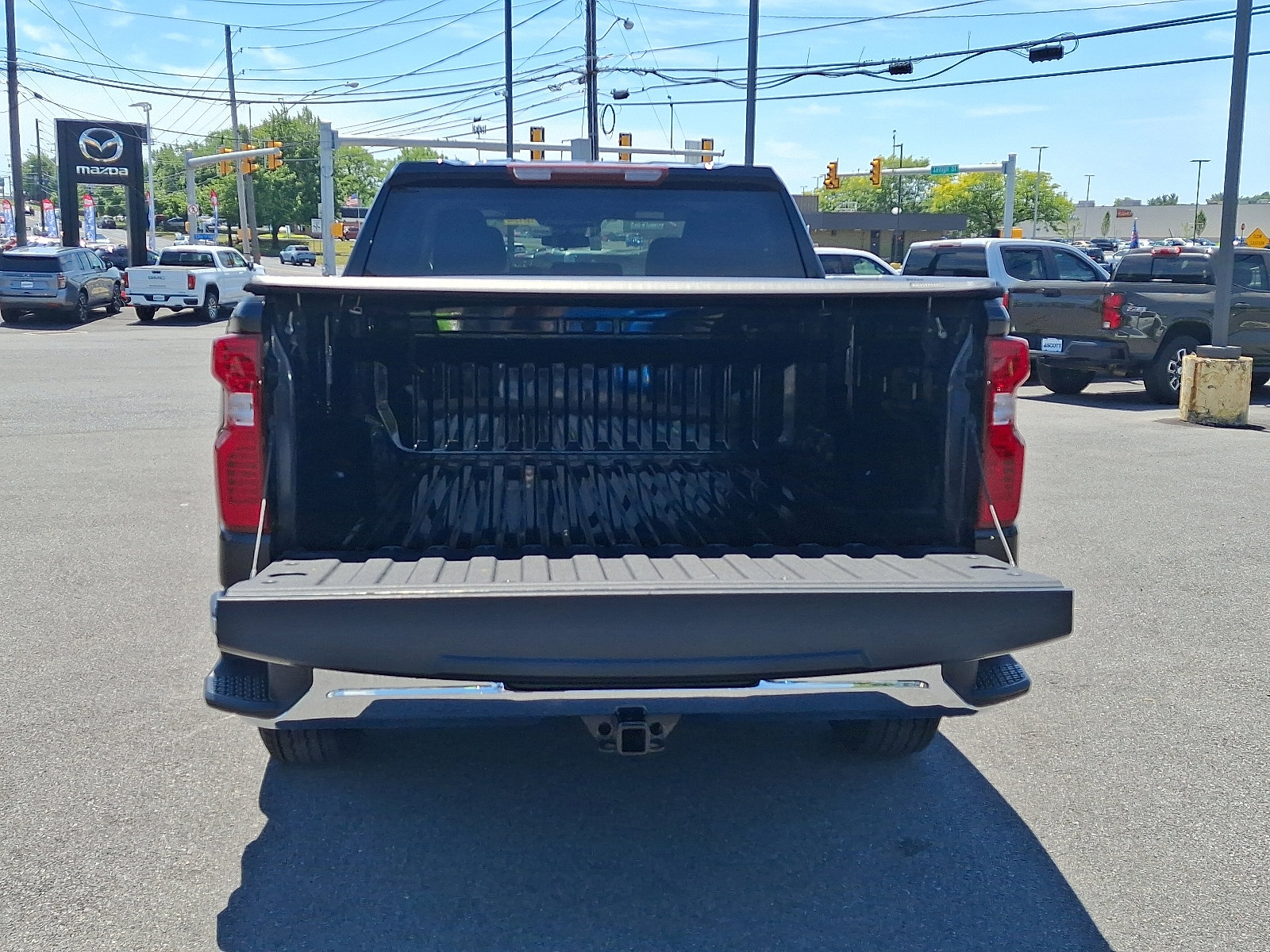 2022 Chevrolet Silverado 1500 LT - Photo 27