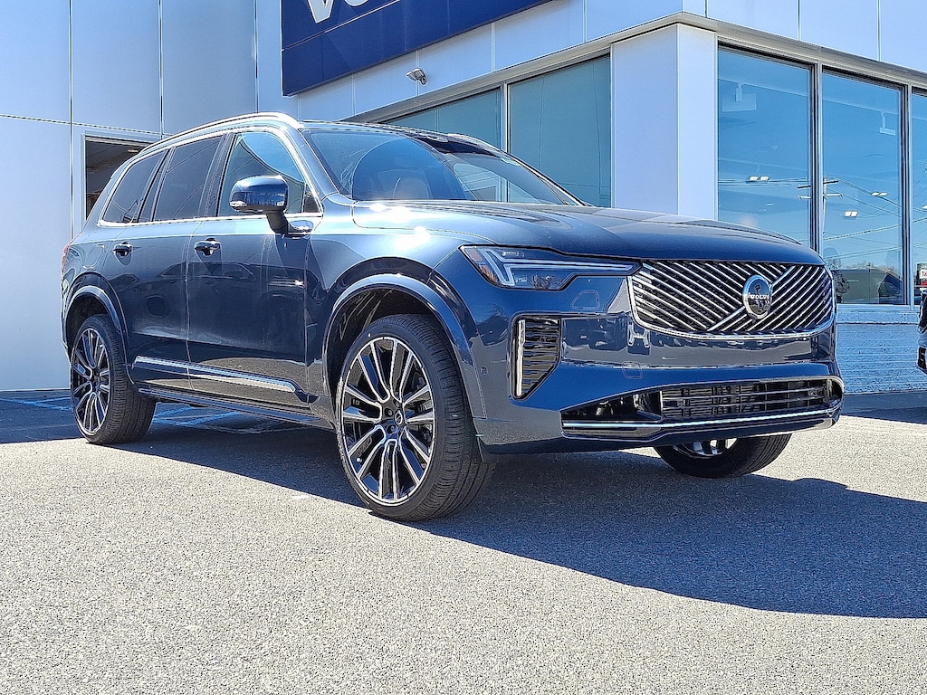 New 2026 Volvo XC90 B6 Plus 7-Seater SUV