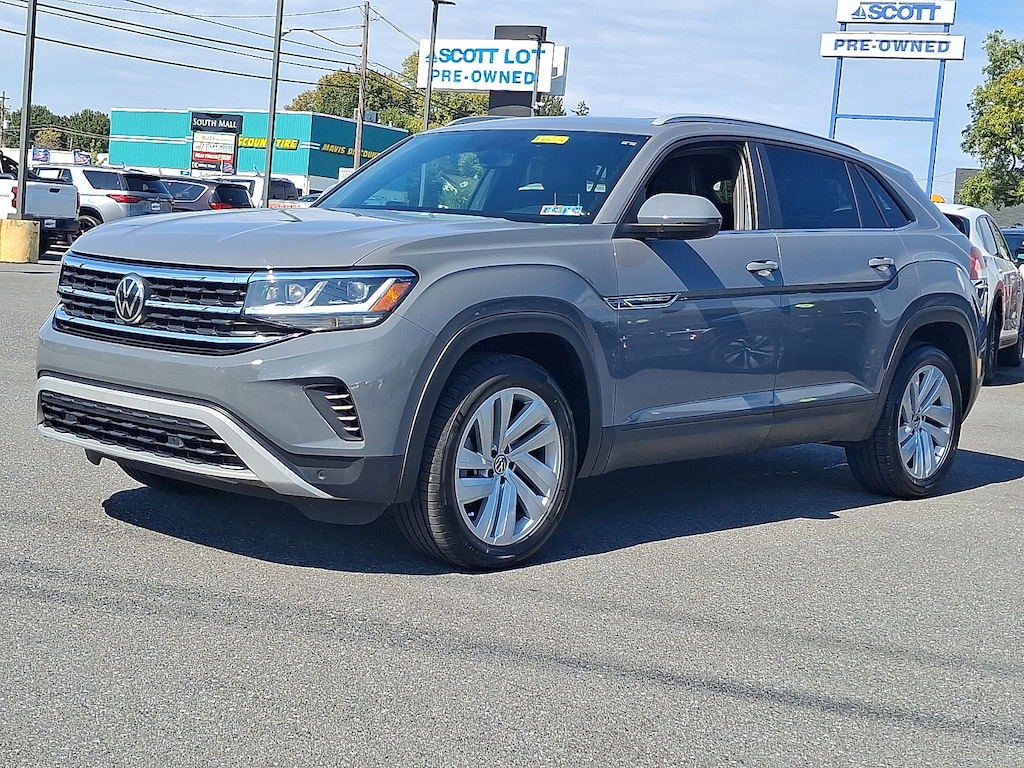 Used 2022 Volkswagen Atlas Cross Sport 3.6L V6 SE w/Technology SUV