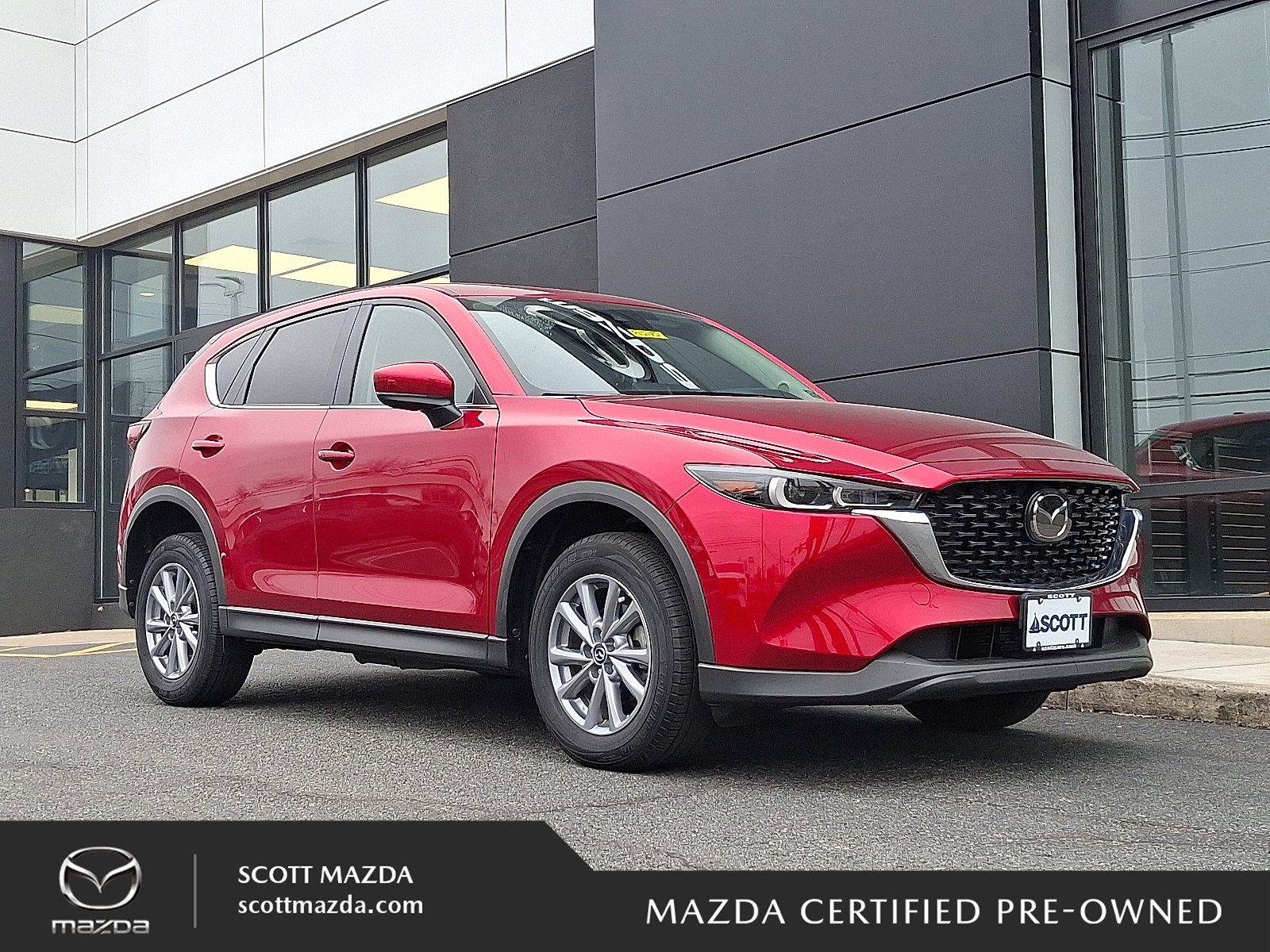 2023 Mazda CX-5 S Preferred package's photo