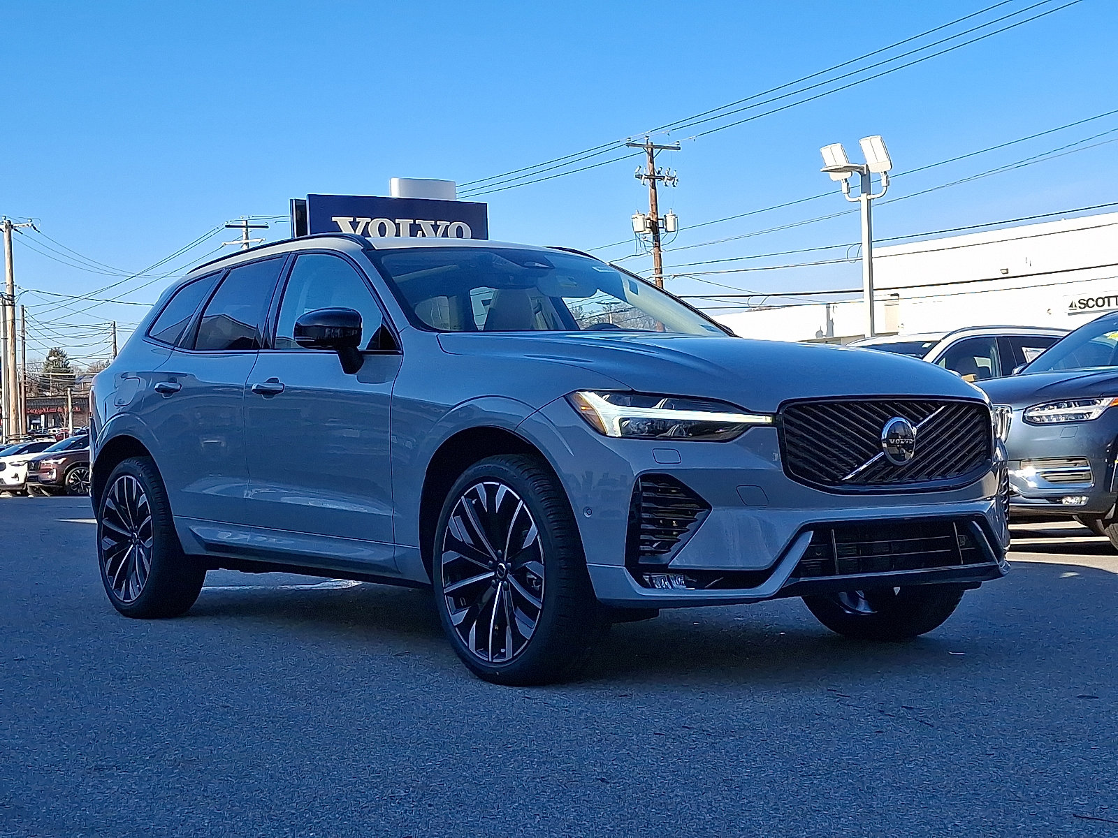 2026 Volvo XC60 Ultra's photo