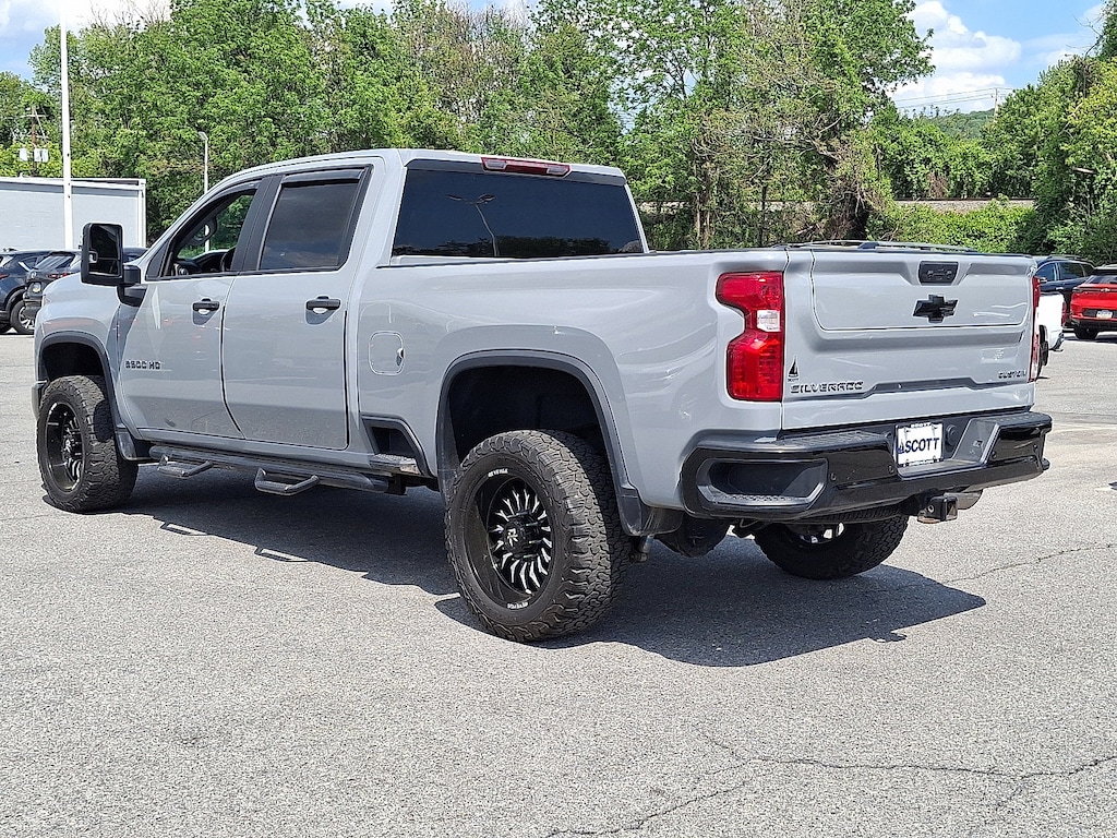 Used 2024 Chevrolet Silverado 2500 HD Custom Truck Crew Cab