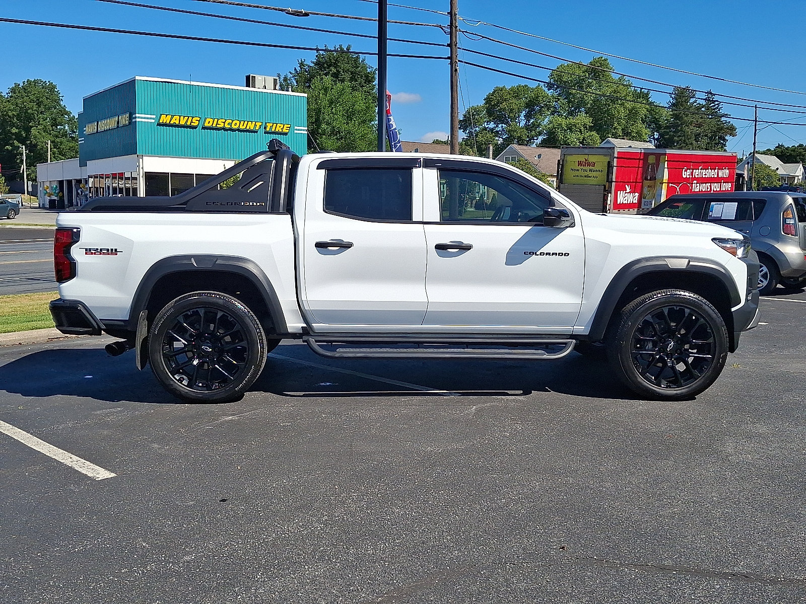2024 Chevrolet Colorado Trail Boss - Photo 7
