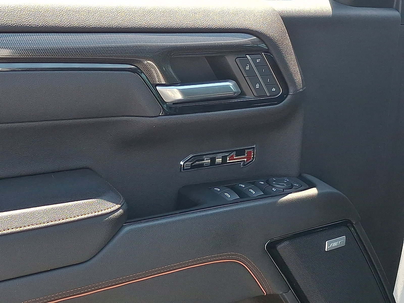 2023 GMC Sierra 1500 AT4 - Photo 13