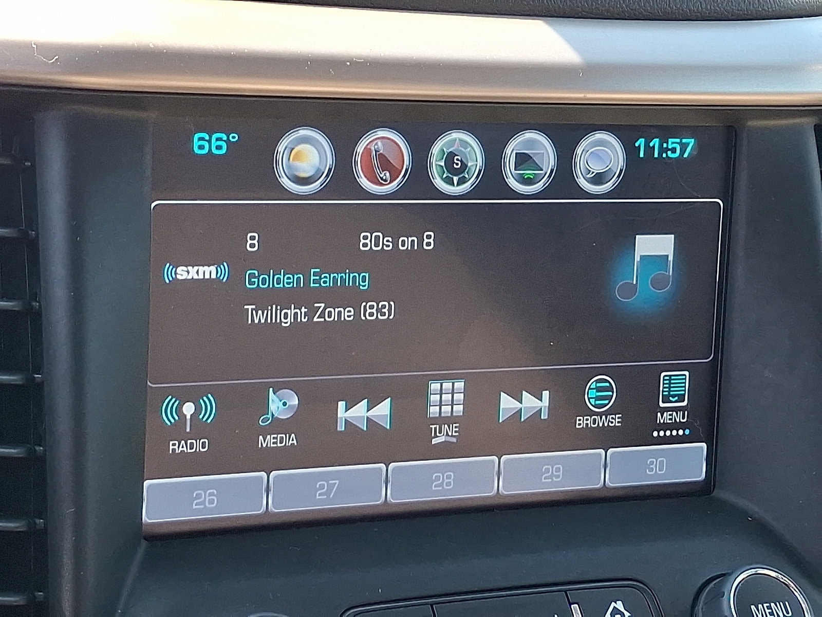 2018 GMC Acadia Denali - Photo 24