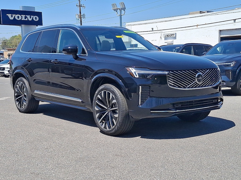 New 2026 Volvo XC90 B5 Plus 7-Seater SUV